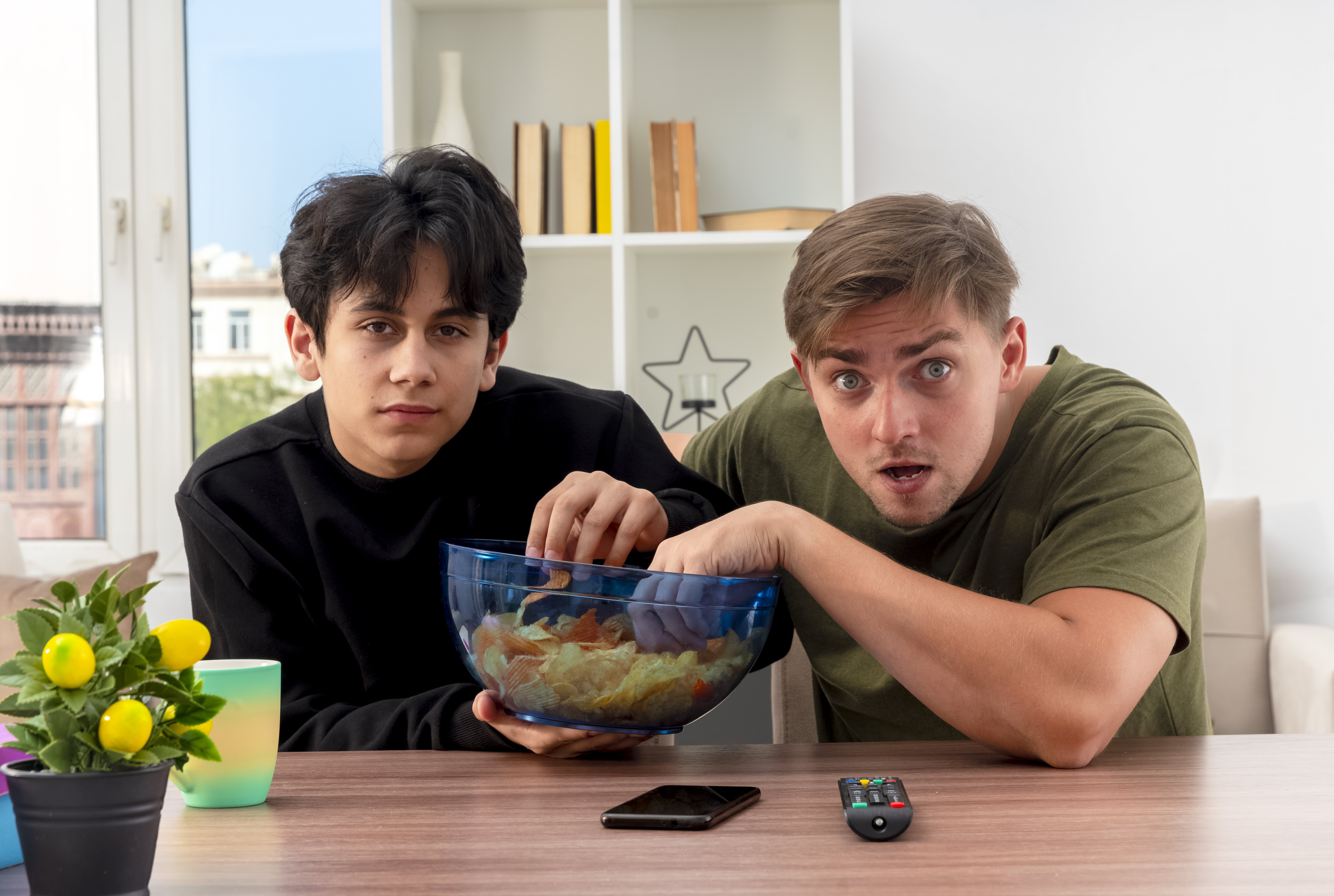 ChatGPT vs DeepSeek: AI Cina Kena Ban di Amerika, Ini Alasannya!